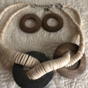 Bamboo style necklace and matching earrings